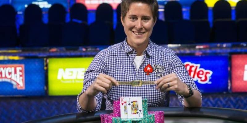 poker tro choi tai song bai new world