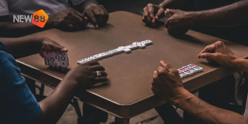 Tổng quan về cách chơi domino cơ bản.