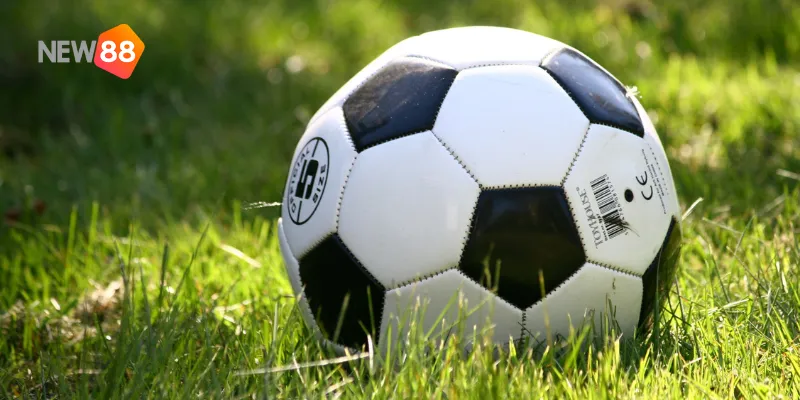 Tin chuyển nhượng Real Madrid: Những thương vụ gây chấn động 4 Chiến lược tài chính hợp lý giúp Real Madrid duy trì sức mạnh trong nhiều thập kỷ.